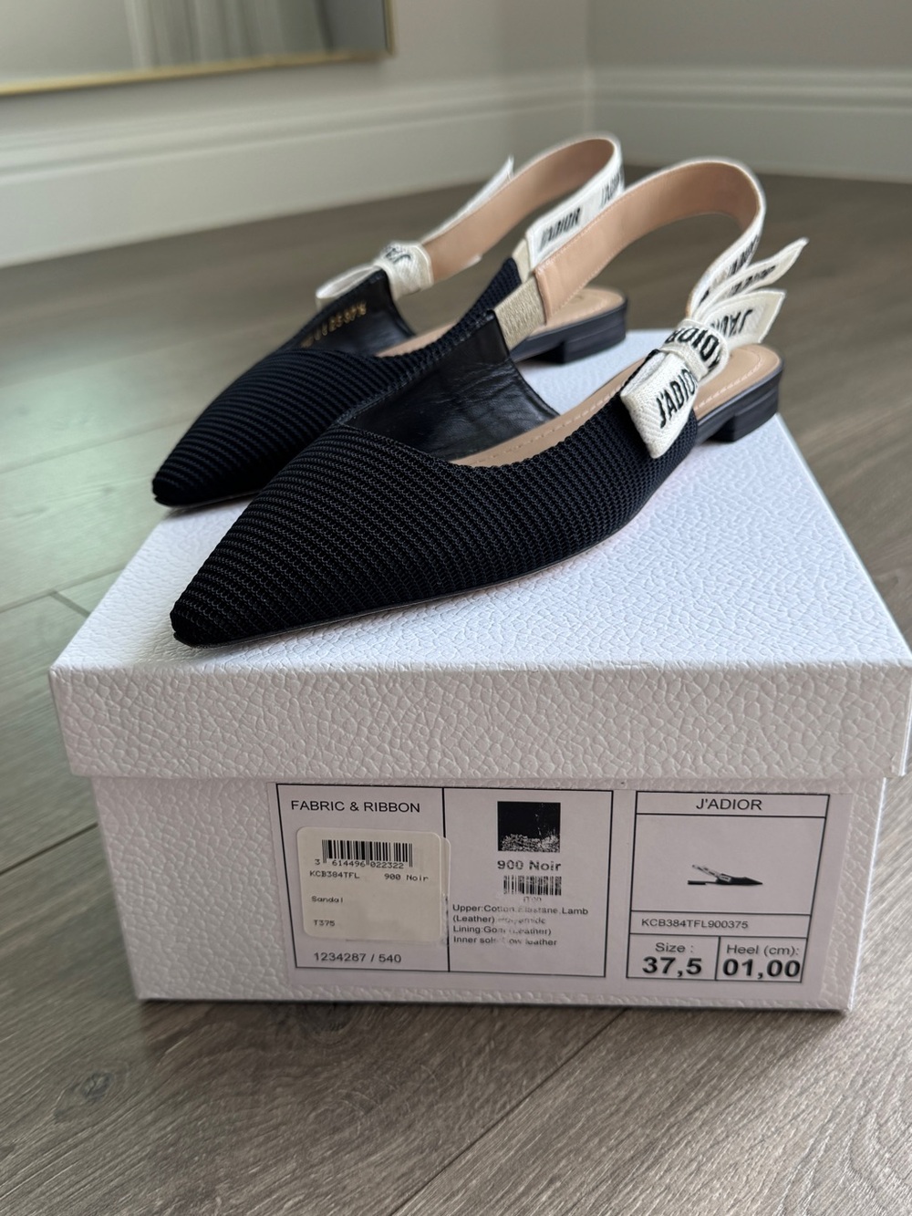 Dior Black Pointed Slingback Flats with Ivory Logo Strap. J'Adior Slingback Flat - Picture 6 of 7